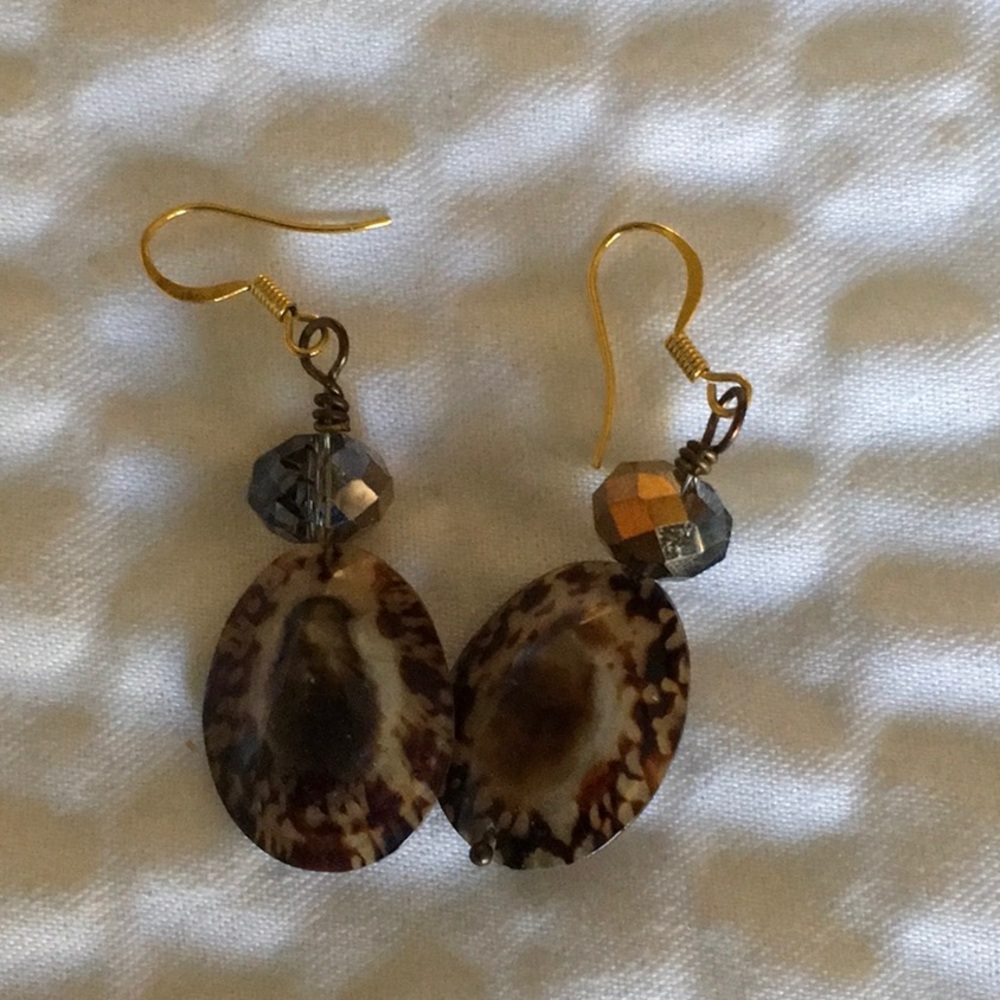 Tortoise hanging earrings